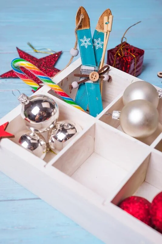 Boże Narodzenie zabawki w drewnianym pudełku