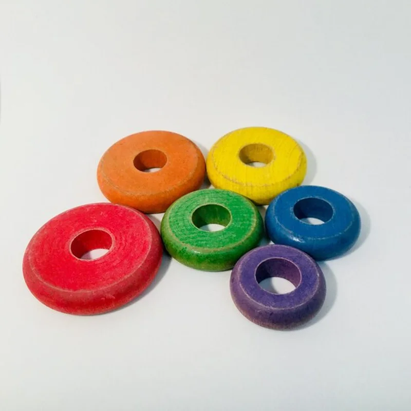 Zabawki kontrastowe od kiedy? Przewodnik dla rodziców niemowląt